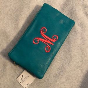 Crossbody or shoulder purse